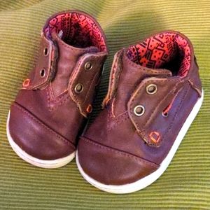 Baby Toms shoes